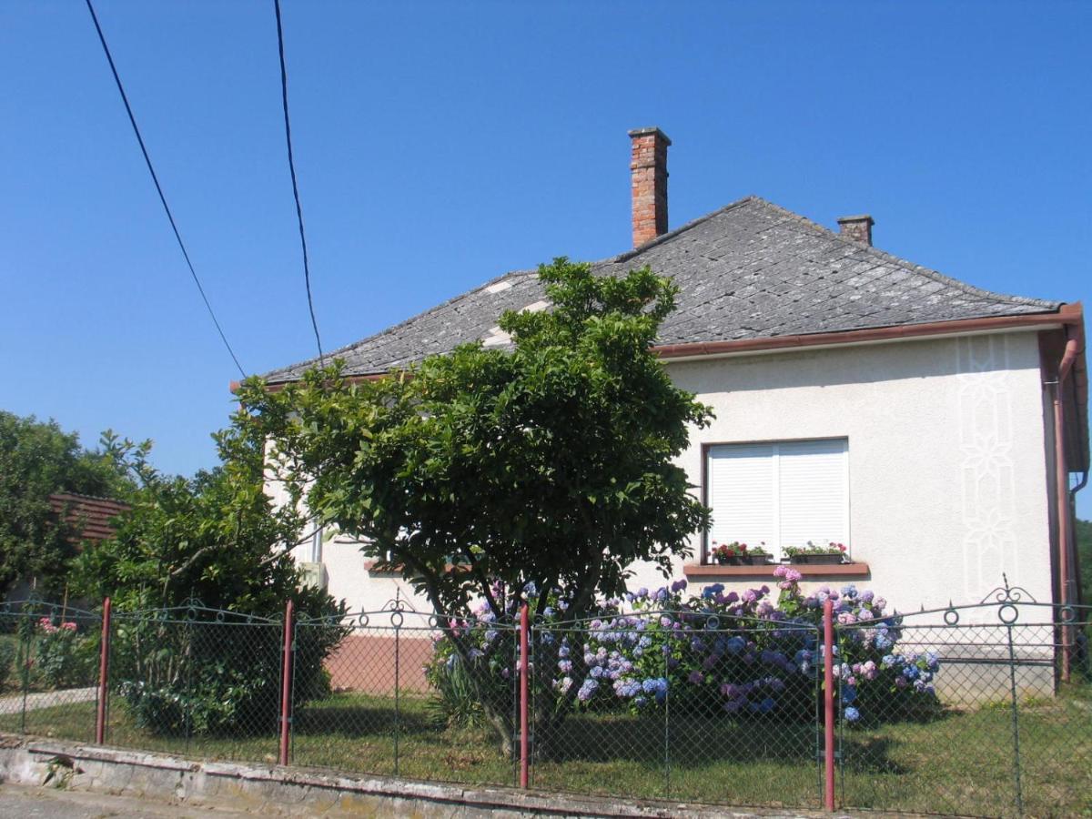 Réti Tanya Vendégház Kerecseny Exterior foto